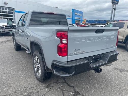2025 Chevrolet Silverado 2500 Custom