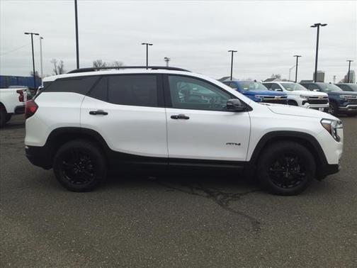 2022 GMC Terrain AWD AT4