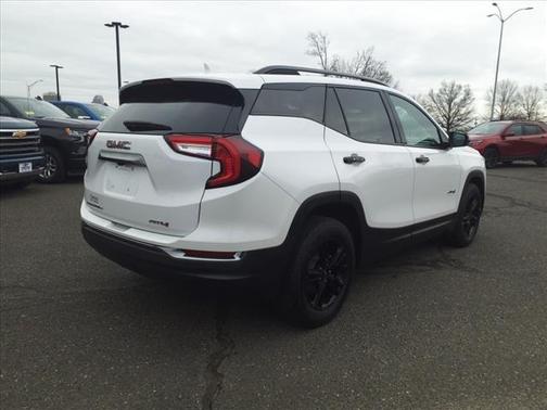2022 GMC Terrain AWD AT4