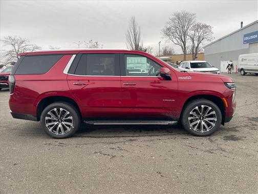 Radiant Red Tintcoat 2026 Chevrolet Tahoe 4WD High Country
