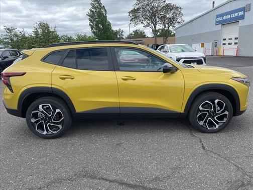 2025 Chevrolet Trax FWD 2RS