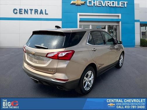 Sandy Ridge Metallic 2018 Chevrolet Equinox 2LT