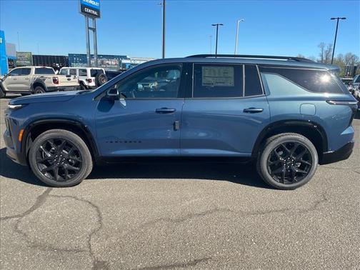 Lakeshore Blue Metallic 2026 Chevrolet Traverse RS