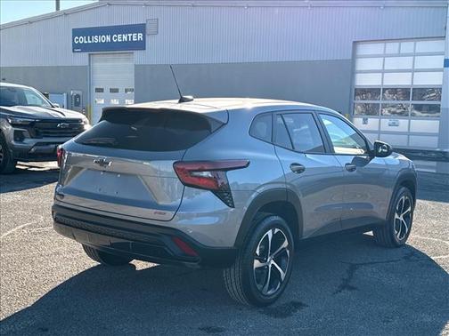 2024 Chevrolet Trax FWD 1RS