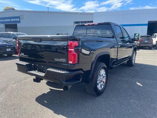 2025 Chevrolet Silverado 2500 High Country