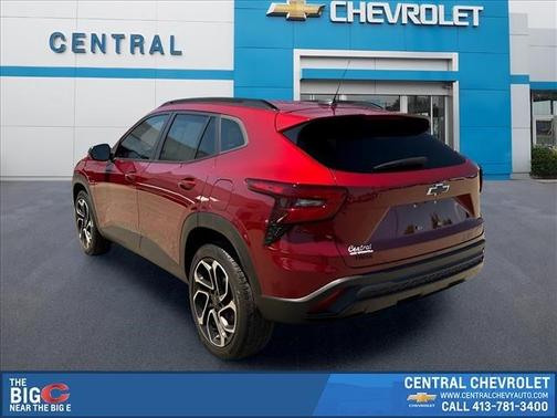 Crimson Metallic 2024 Chevrolet Trax FWD 2RS