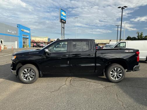 Black 2026 Chevrolet Silverado 1500 LT