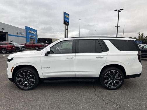 Summit White 2026 Chevrolet Tahoe 4WD RST