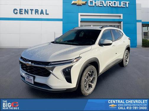 Summit White 2026 Chevrolet Trax LT