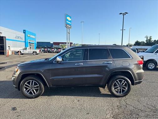 Granite Crystal Metallic Clearcoat 2020 Jeep Grand Cherokee Limited