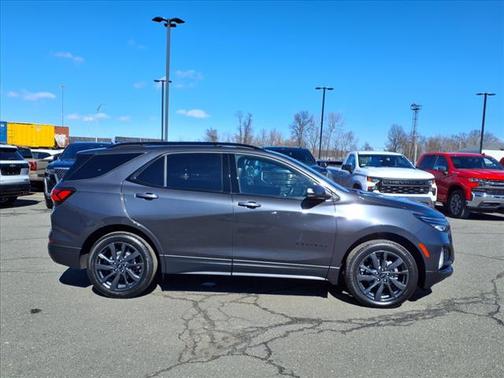 2022 Chevrolet Equinox AWD RS