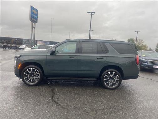 2026 Chevrolet Tahoe 4WD RST