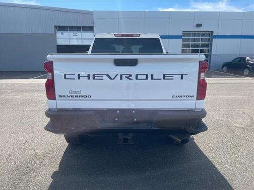 2025 Chevrolet Silverado 2500 Custom