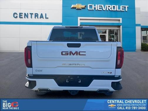 2021 GMC Sierra 1500 AT4