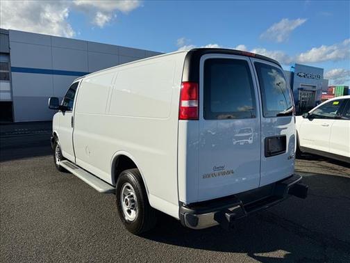 2024 GMC Savana 2500 Work Van