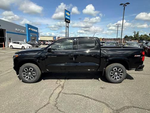 Black 2026 Chevrolet Colorado Z71