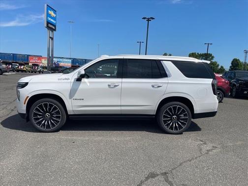 2025 Chevrolet Tahoe 4WD High Country