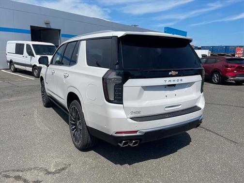 2025 Chevrolet Tahoe 4WD High Country