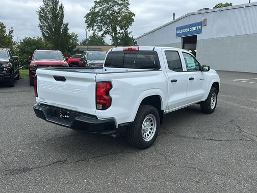 Summit White 2026 Chevrolet Colorado WT