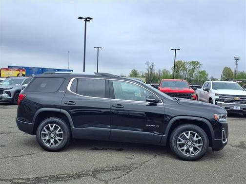 2023 GMC Acadia AWD SLE