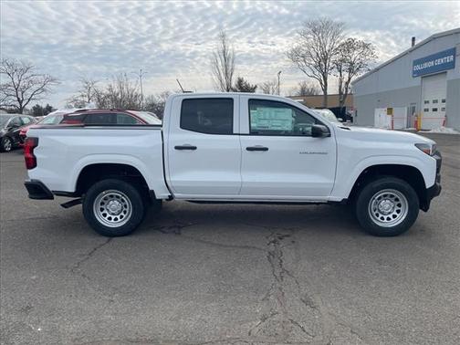 2025 Chevrolet Colorado WT