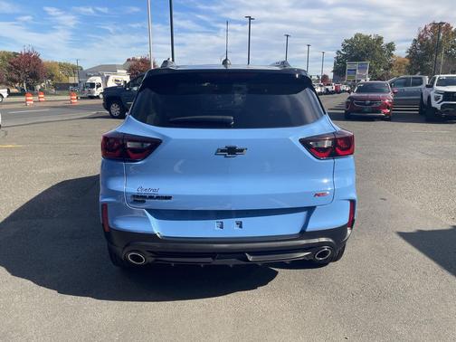 Fountain Blue 2024 Chevrolet Trailblazer RS