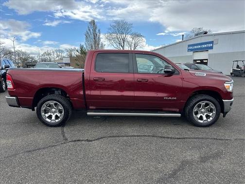 Delmonico Red Pearlcoat 2022 RAM 1500 Big Horn/Lone Star