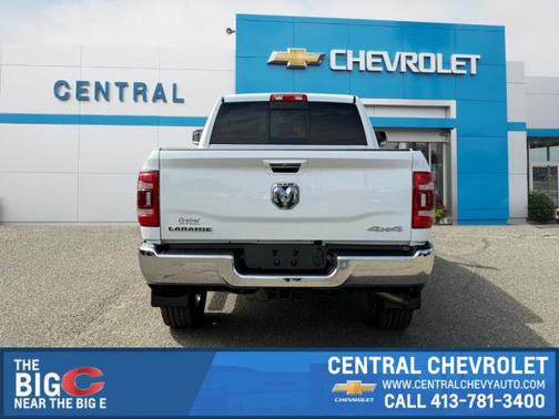 2019 RAM 2500 Laramie Crew Cab 4x4 6'4' Box