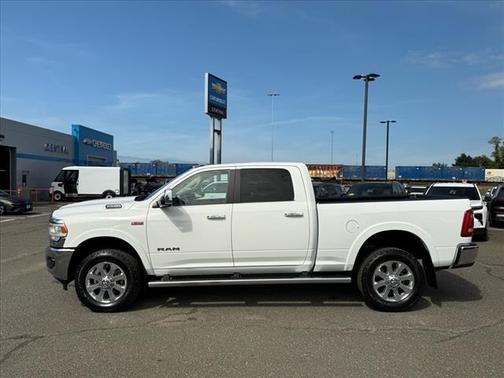 2019 RAM 2500 Laramie Crew Cab 4x4 6'4' Box