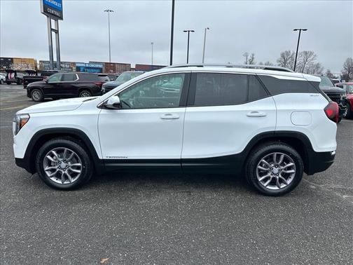 Summit White 2023 GMC Terrain SLT