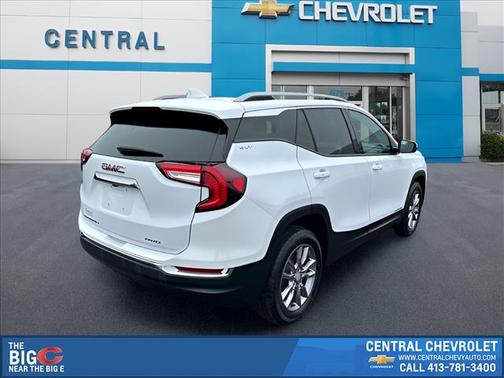 Summit White 2023 GMC Terrain SLT