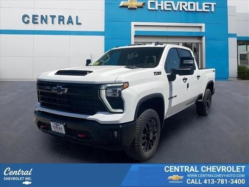 Summit White 2026 Chevrolet Silverado 2500 LT