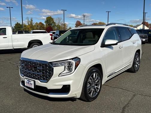 2022 GMC Terrain Denali