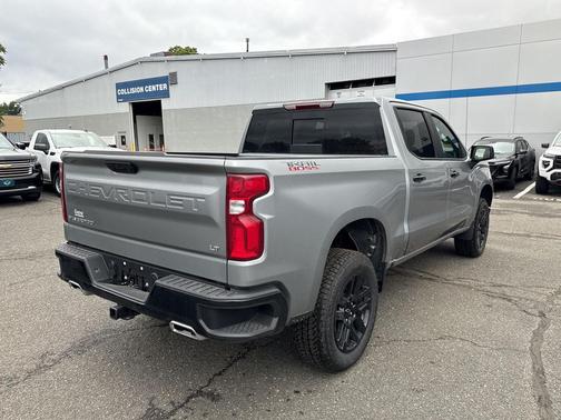Sterling Gray Metallic 2026 Chevrolet Silverado 1500 LT Trail Boss