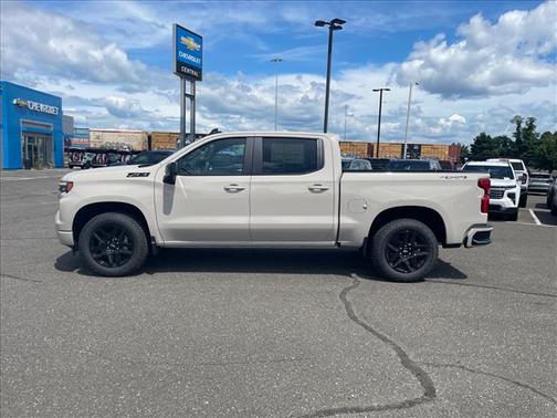 White Sands 2026 Chevrolet Silverado 1500 RST
