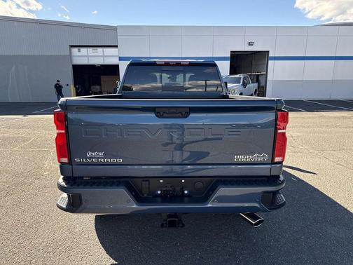 Lakeshore Blue Metallic 2026 Chevrolet Silverado 2500 High Country