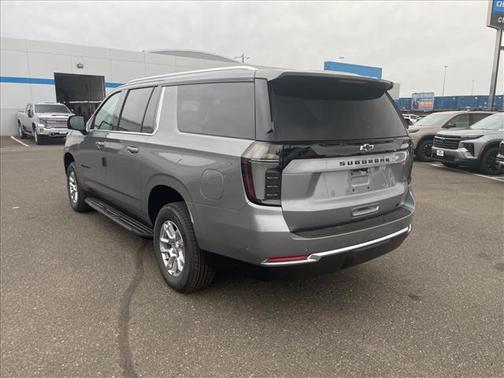 Sterling Gray Metallic 2026 Chevrolet Suburban LT