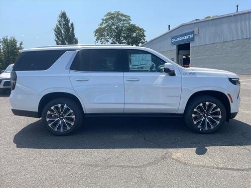 2025 Chevrolet Tahoe 4WD High Country