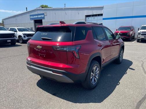 Radiant Red Tintcoat 2026 Chevrolet Equinox 1LT
