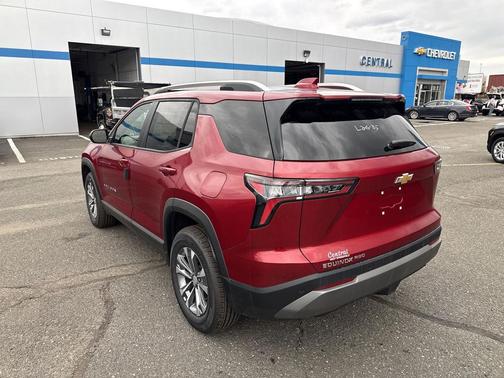Radiant Red Tintcoat 2026 Chevrolet Equinox 1LT