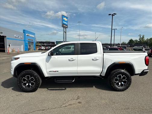 Summit White 2023 GMC Canyon AT4X