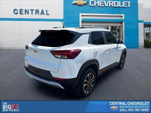 Summit White 2025 Chevrolet Trailblazer LT