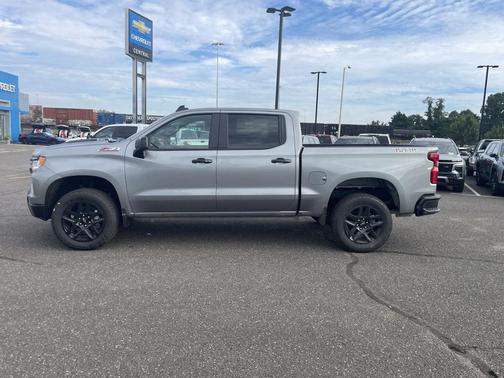 Sterling Gray Metallic 2026 Chevrolet Silverado 1500 LT Trail Boss