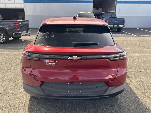 Radiant Red Tintcoat 2026 Chevrolet Equinox EV LT