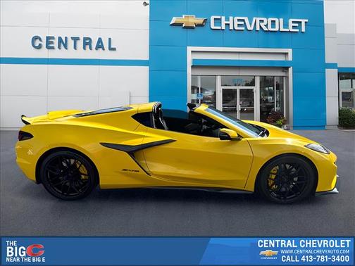 Competition Yellow Tintcoat Metallic 2025 Chevrolet Corvette Z06