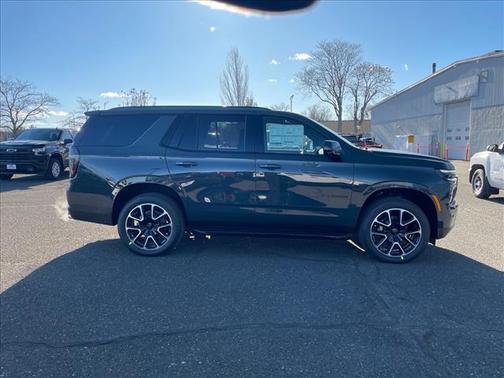 2026 Chevrolet Tahoe 4WD RST