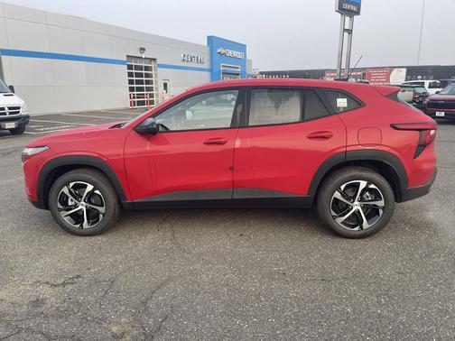 Apex Red 2026 Chevrolet Trax FWD 1RS