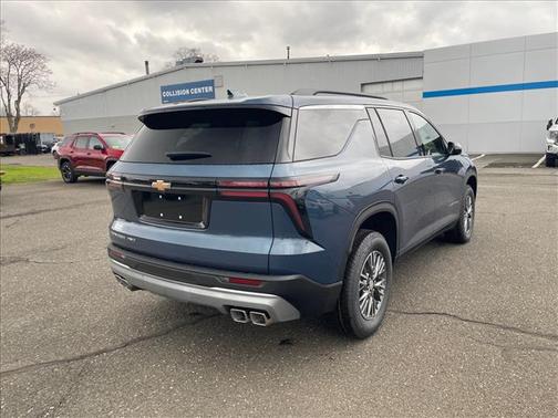 Lakeshore Blue Metallic 2026 Chevrolet Traverse LT