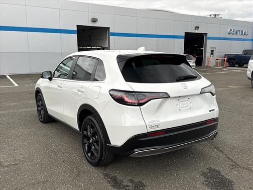 2023 Honda HR-V AWD Sport
