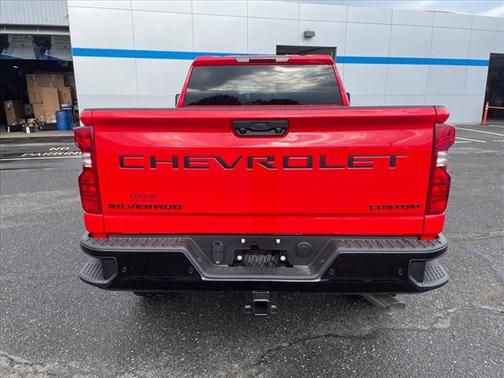 2025 Chevrolet Silverado 2500 Custom